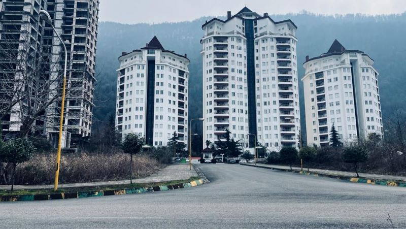 برج های نمکآبرود: گران ترین آپارتمان های غرب مازندران