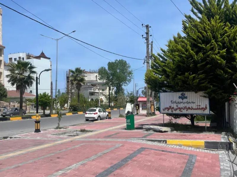 محله رادیودریا : قلب تپنده ساحل چالوس