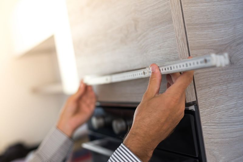 طراحی کابینت بر اساس ابعاد واقعی فضا قبل از اجرا